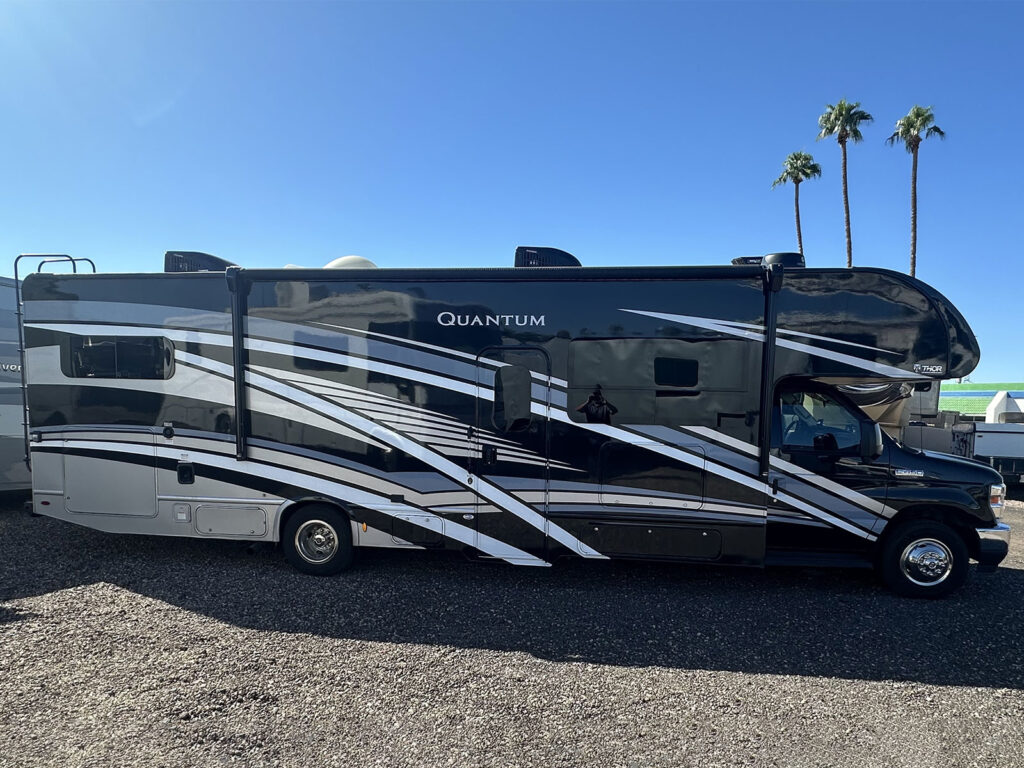 2023 Thor Motor Coach Quantum WS31