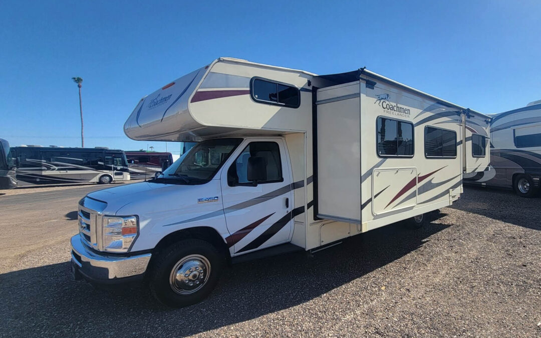 2018 Coachmen Freelander 28BH Ford Class C Motorhome