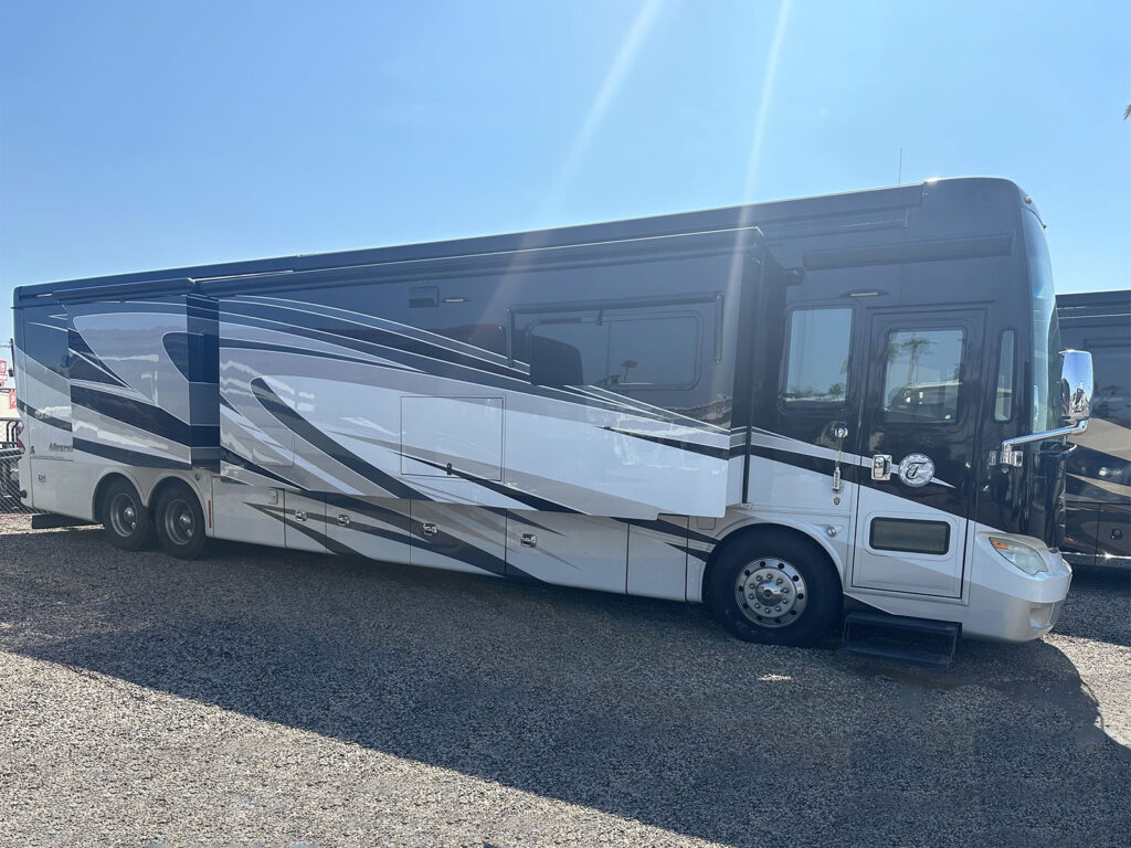 2015 Tiffin Motorhomes Allegro Bus 45 UP