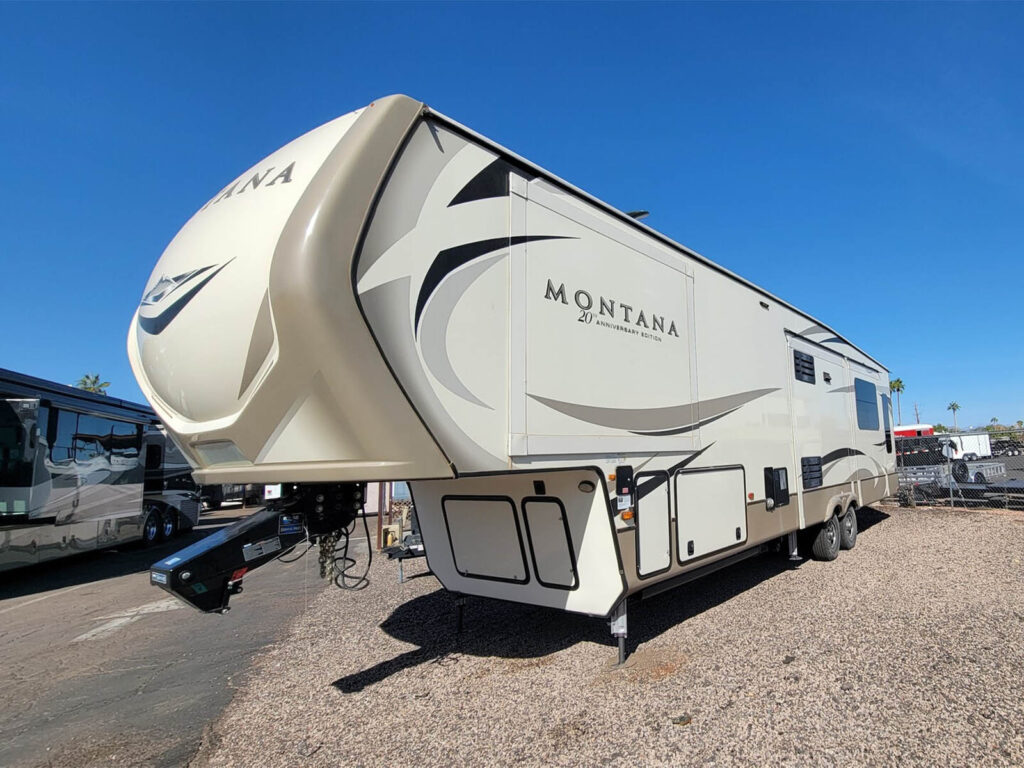 2019 Keystone Montana 3560RL