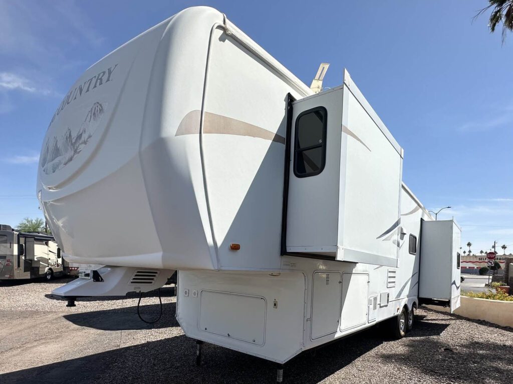 2009 Heartland Big Country 3300 RL 2009 Heartland Big Country 3300 RL