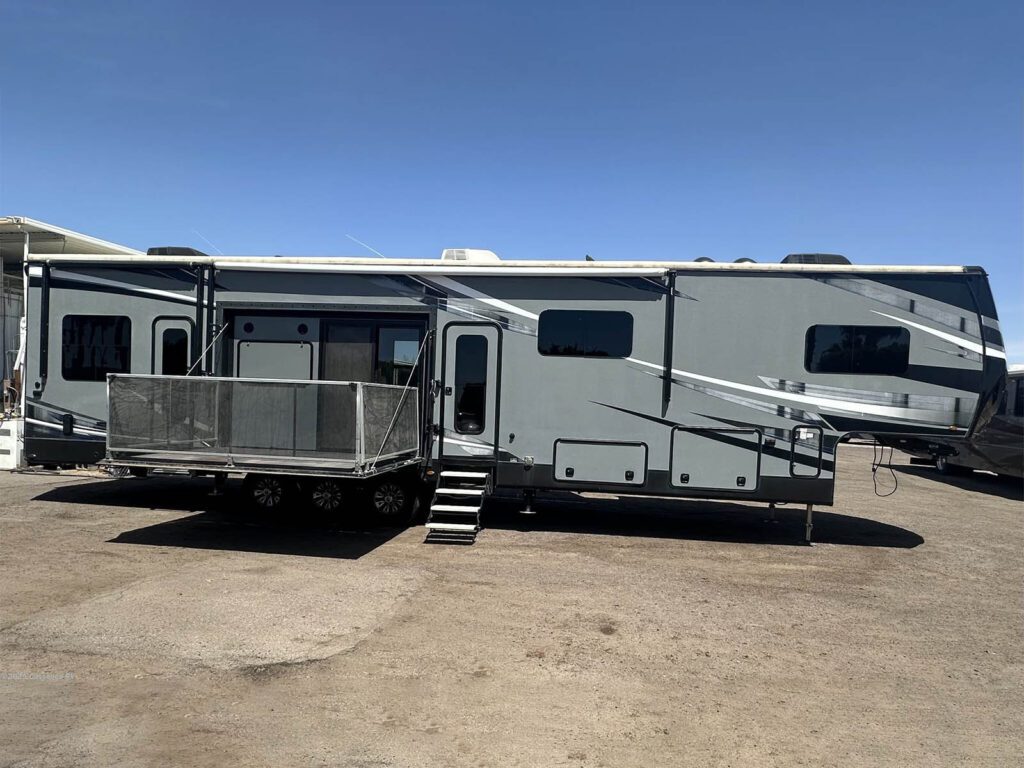 2018 Jayco Seismic 4113