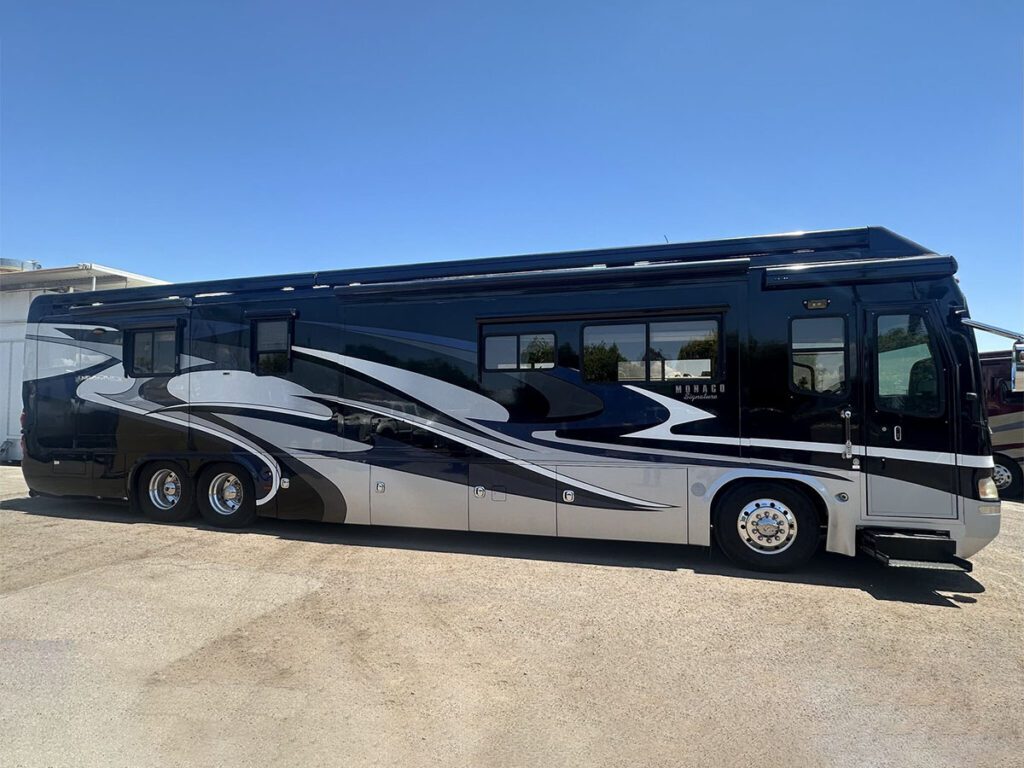 2009 Monaco RV Signature Fortress IV 2009 Monaco RV Signature Fortress IV