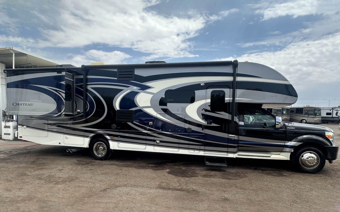 2016 Thor Motor Coach Chateau Super C 35SK