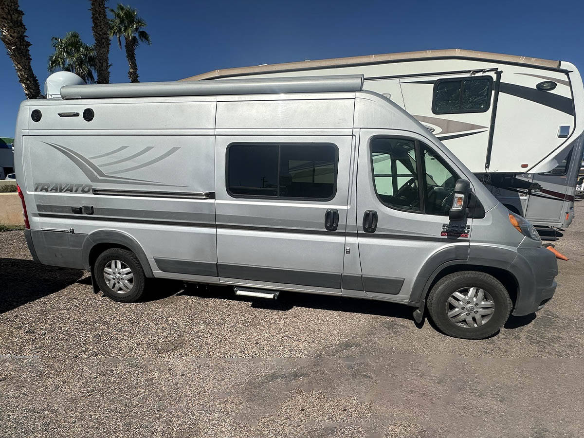 2014 Winnebago Travato 59G 2014 Winnebago Travato 59G