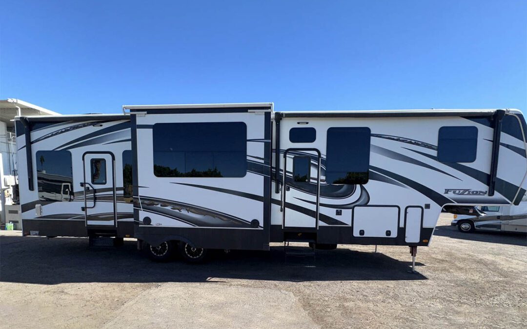 2014 Keystone Fuzion M-371