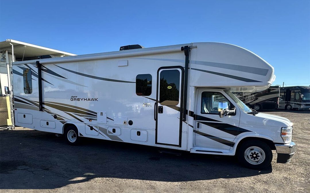 2024 Jayco Greyhawk 30Z