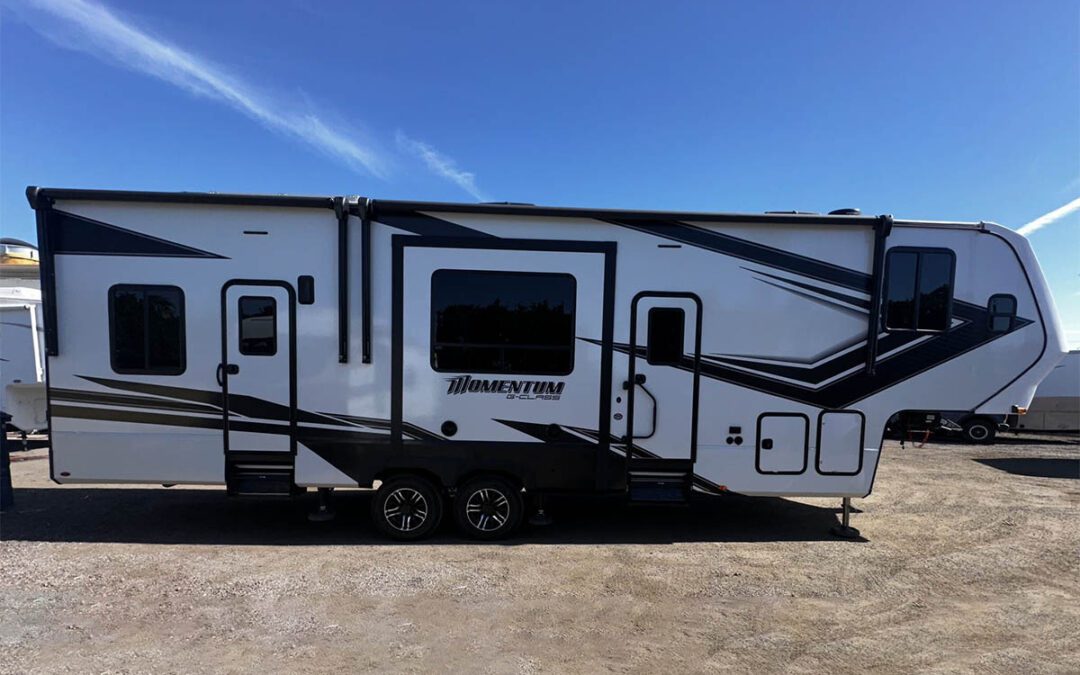 2024 Grand Design Momentum G-Class M-320G